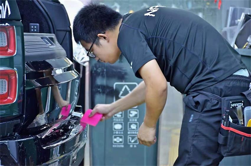納爾PPF隱形車衣膠水質量好，移除不留膠