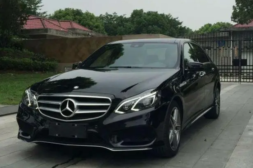奔馳E320L施工納爾PPF隱形車衣，氣度不凡簡直絕配