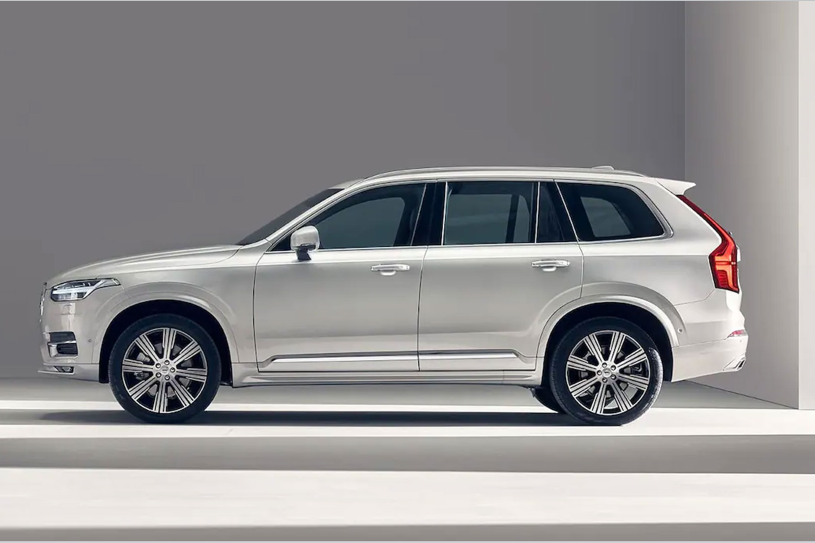 汽車貼膜多少錢？貼車衣多少錢？有哪些差別？